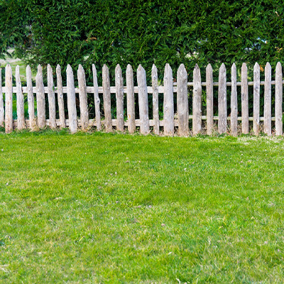 コンポストの使い方と注意点|家庭菜園初心者向け 風通しの良い場所に設置する